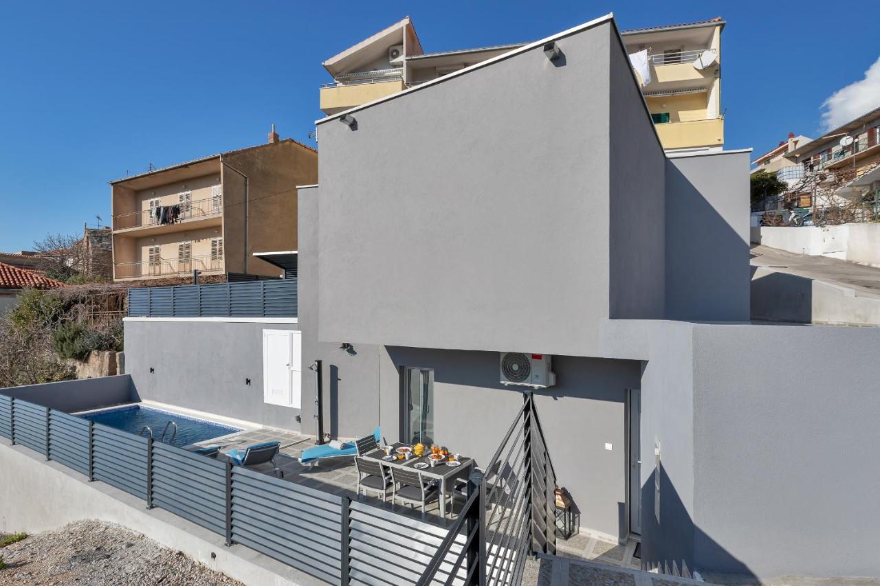 Apartment Lotte With Private Pool In The City Center! Makarska Exterior foto