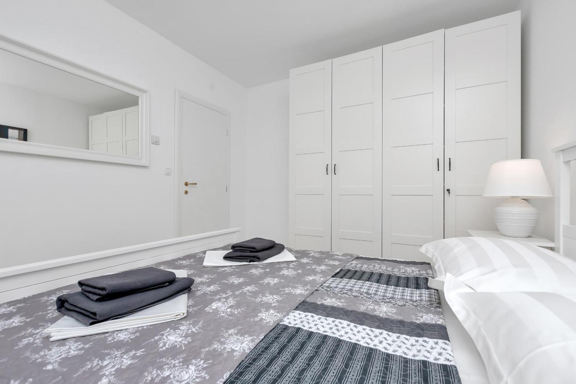 Apartment Lotte With Private Pool In The City Center! Makarska Quarto foto